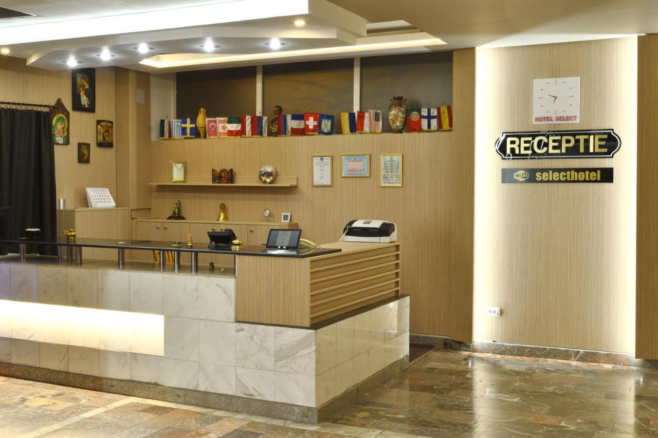 Hotel Select Tulcsa Kültér fotó